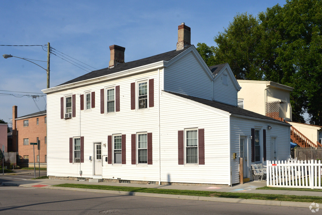 Foto del edificio - 1101-1103 Jefferson Ave