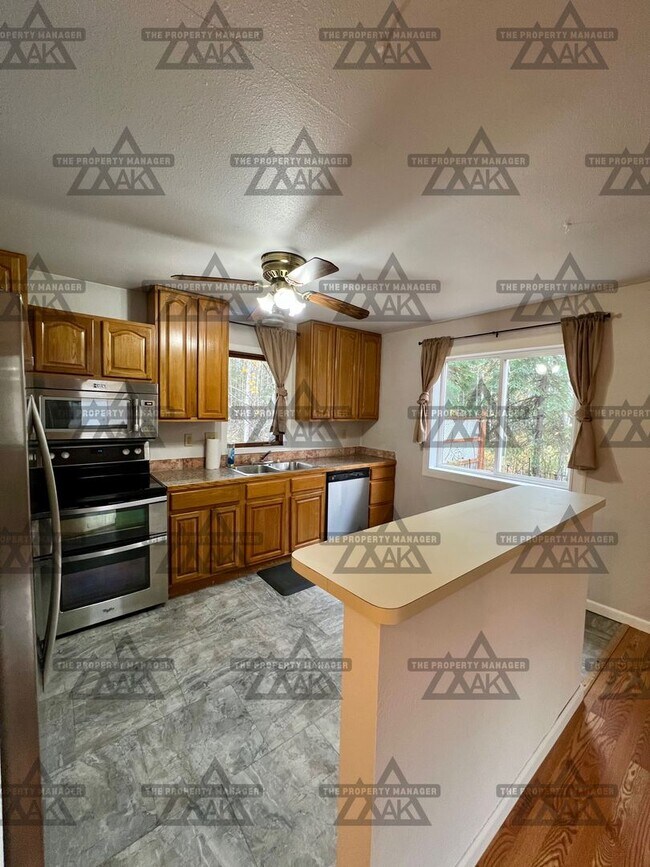 Foto del edificio - Pet-Friendly 2BR Home with Washer/Dryer in...
