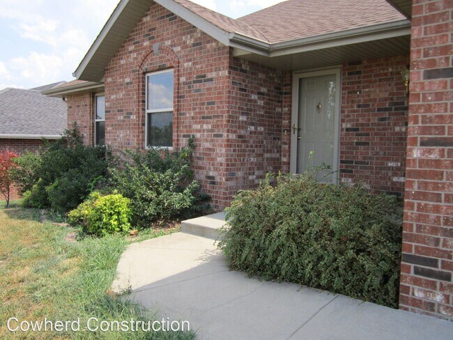 Foto del edificio - 3 br, 2 bath House - 3820 W Cardinal Sprin...