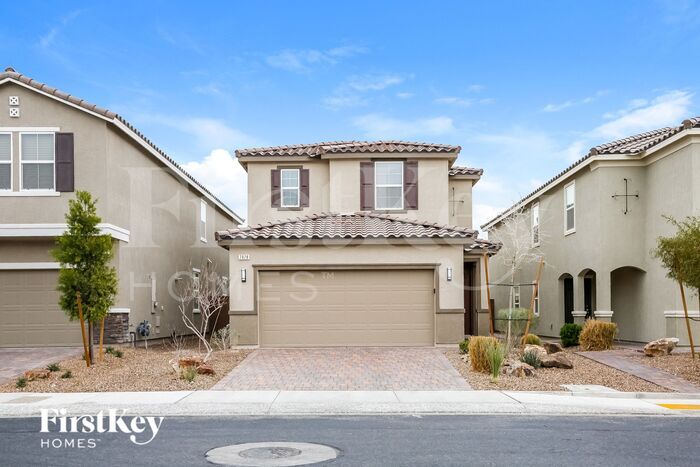 Primary Photo - 7028 Fossil Lake St