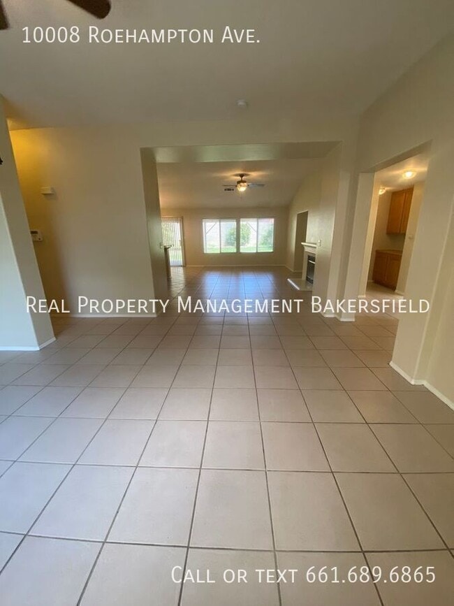 Building Photo - 10008 Roehampton Ave