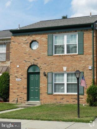 Building Photo - 2868 Bowes Ln