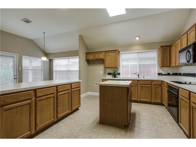Building Photo - 10610 Stone Falls Ln