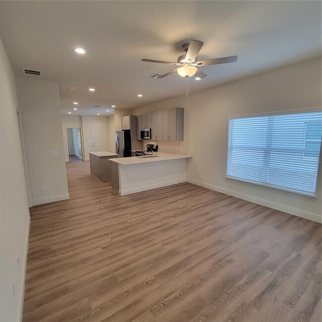 Foto del edificio - 1293 Disston Ave