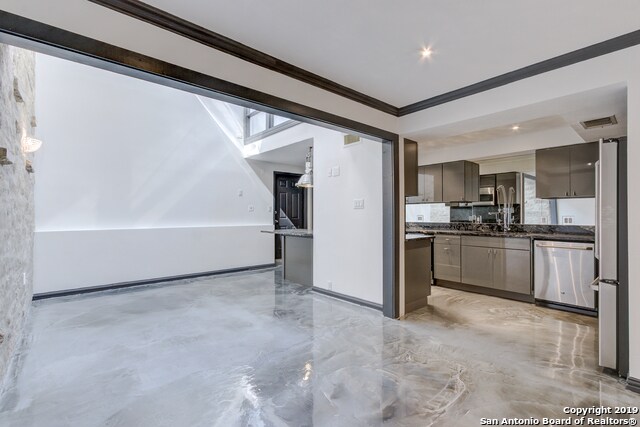 Foto del edificio - 205 Chichester Pl
