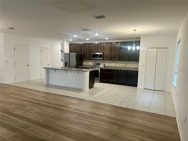 Foto del edificio - 125 Villavista Ct