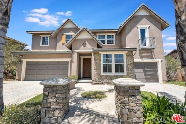 Building Photo - 861 Hemlock Ridge Ct