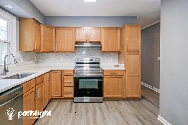 Foto del edificio - 2300 Timbercrest Drive, District Heights, ...