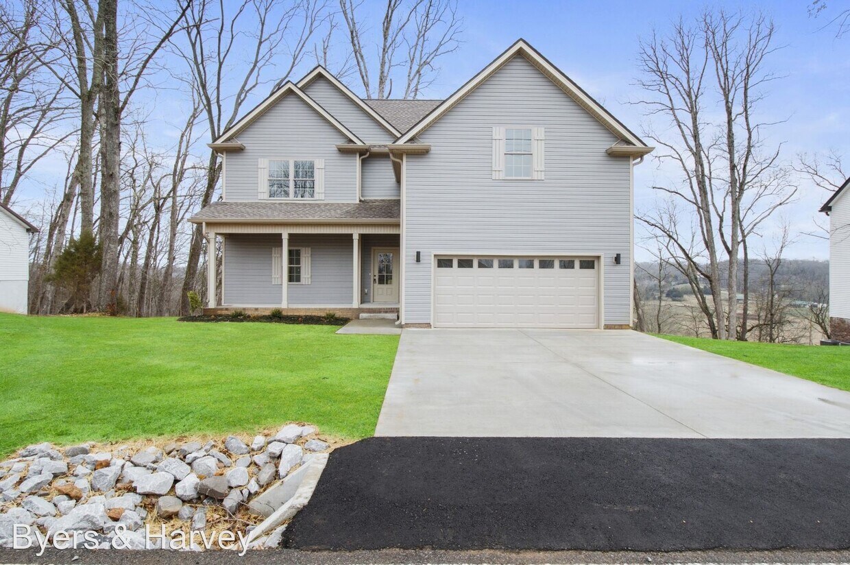 Primary Photo - 4 br, 3 bath House - 2125 Powell Road