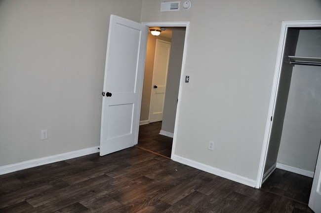 Interior Photo - The Pointe Arlington