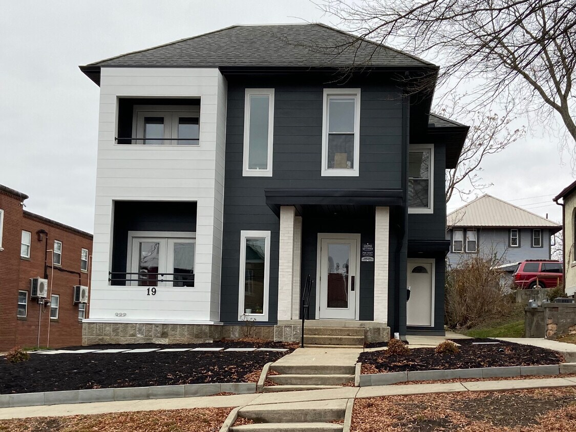 19 S Congress St, Athens, OH 45701 Apartments Athens, OH