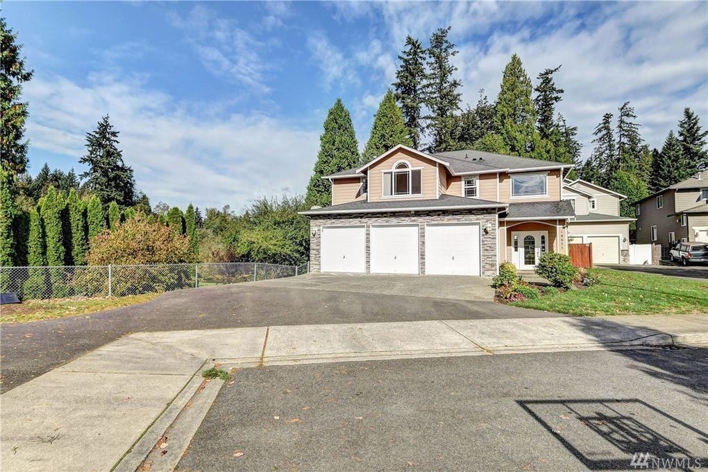 Primary Photo - 18625 134th Pl NE