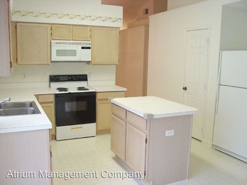 Building Photo - 3521 Moss Pointe Pl