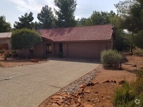 Building Photo - 60 Quartz Dr