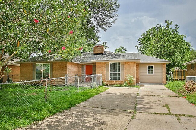 Foto del edificio - 803 Knob Hollow St