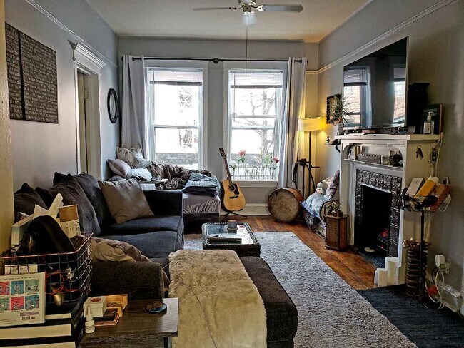 Foto del edificio - 3510 N Broadway