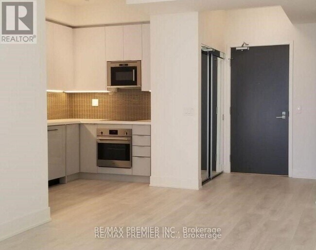 Photo du bâtiment - 2908 Hwy 7