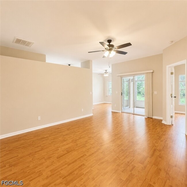 Building Photo - 10716 Blue Bimini Cir