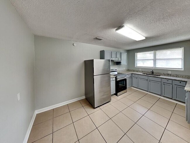 Foto del edificio - 5707 Spelman Rd