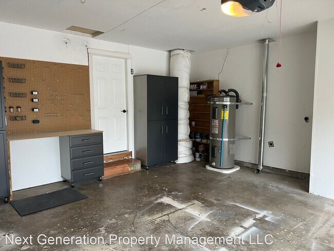 Foto del edificio - 3 br, 1 bath House - 751 Laksonen Loop