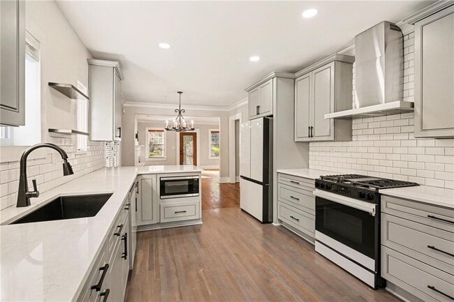 Foto del edificio - 39 Alden Ave NW