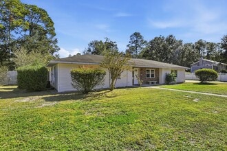 Building Photo - 6431 NW 33rd Terrace