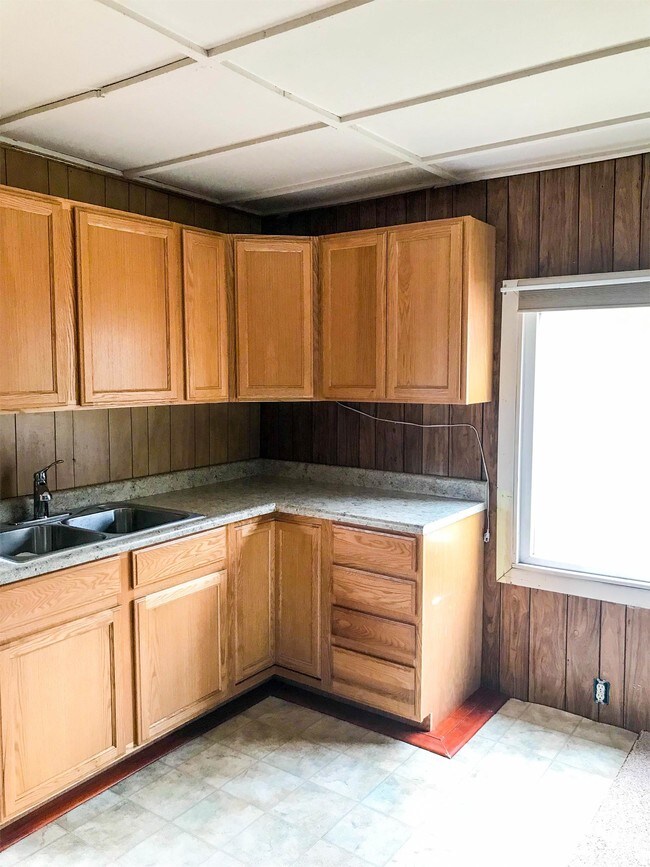 Building Photo - 17 WY-10