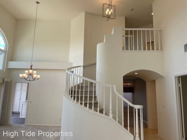 Building Photo - 4 br, 3 bath House - 2219 View Crest Gln