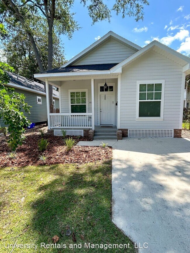 Foto del edificio - 3 br, 2 bath House - 409 NW 2nd Street