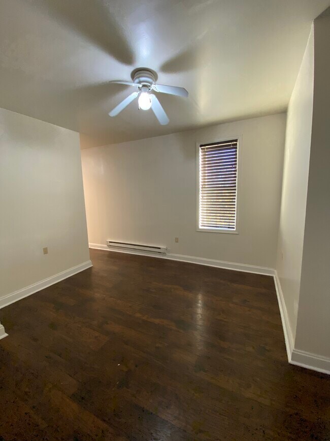 Foto del edificio - 527 Oldham St