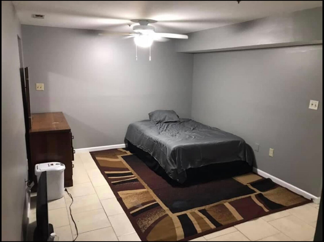 Photo - 4923 Gully Ct (Oxon Hill, MD)