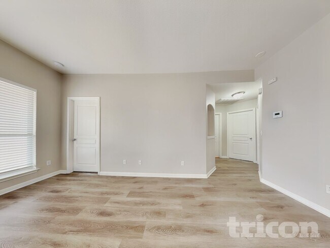 Foto del edificio - 2164 Bentwood Dr