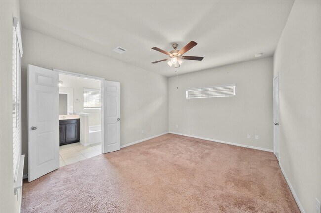 Foto del edificio - 13427 Hawick Terrace Ln