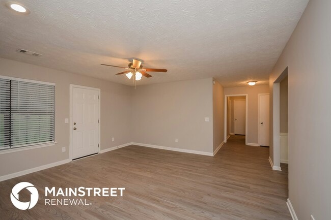 Building Photo - 3080 Raymonds Ct