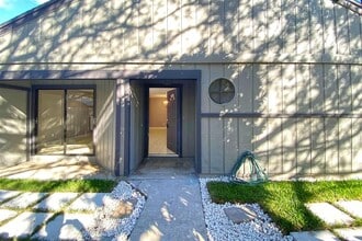 Building Photo - 1543 39th Ave