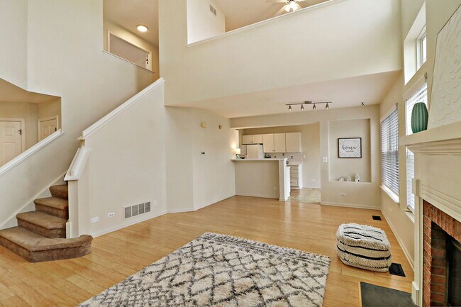 Foto del edificio - 184 Holmes Way