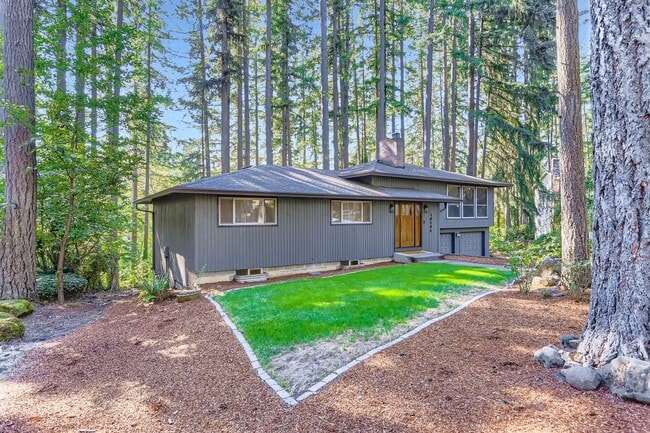 Building Photo - 14546 S Kelmsley Dr