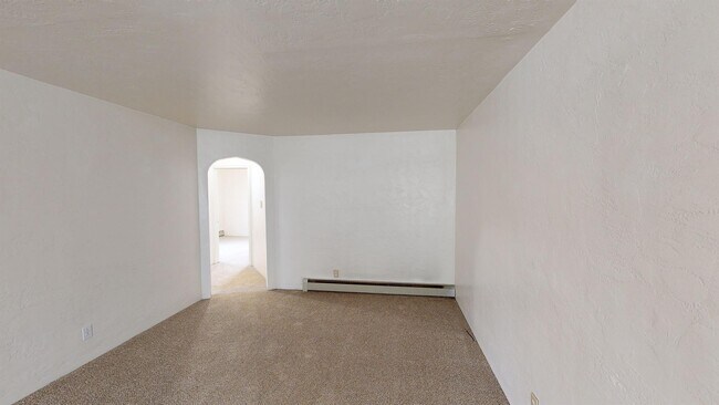Building Photo - 1183 3rd St
