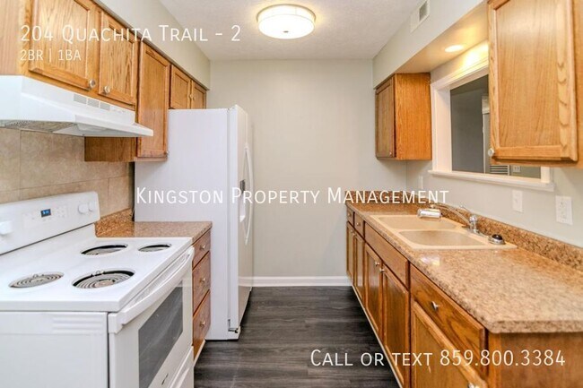 Building Photo - Adorable 2 Bedroom Now Available!!