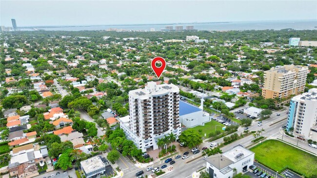 Foto del edificio - 2301 SW 27th Ave