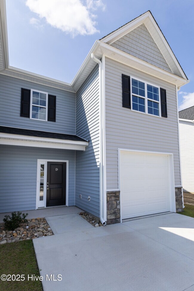 Foto del edificio - 1408 Hartley Ln