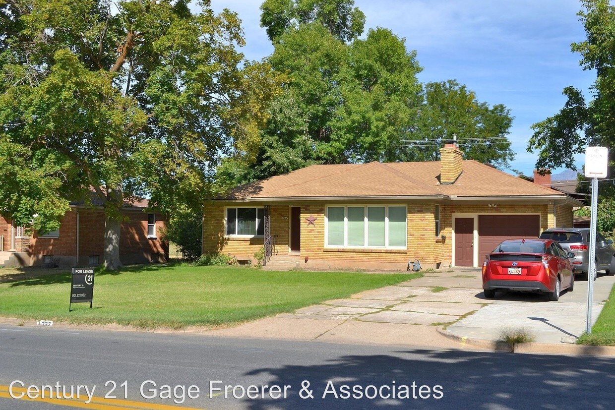 Primary Photo - 1332 36th St