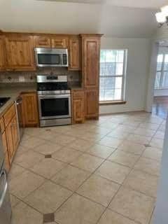 Building Photo - 1590 N Race