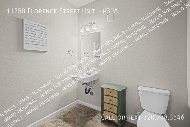 Foto del edificio - 11250 Florence St