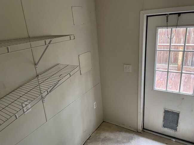 Foto del edificio - 9626 Cedar Ridge Ct