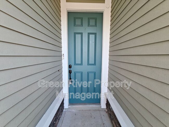 Foto del edificio - 1876 Amberly Dr