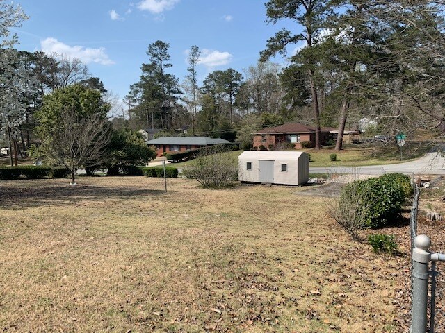Building Photo - 4379 Macon Rd
