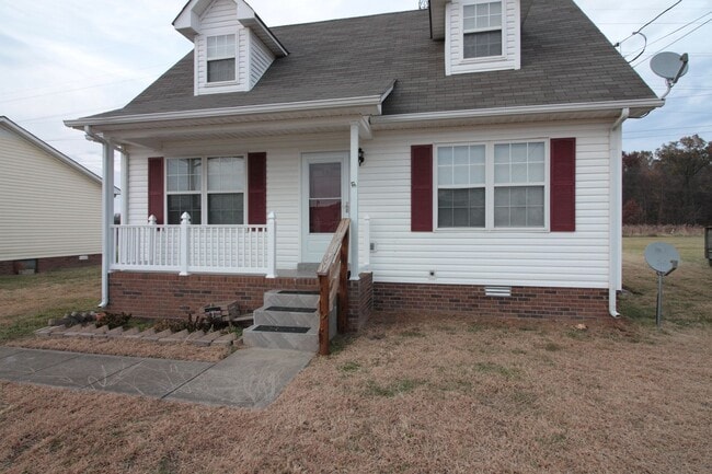 Building Photo - 135 Waterford Dr