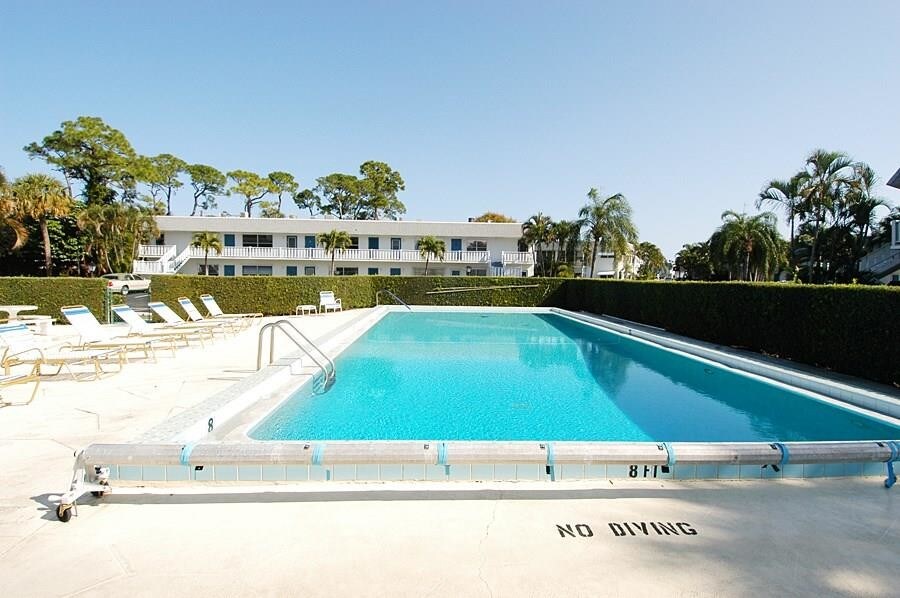 Primary Photo - 2929 SE Ocean Blvd
