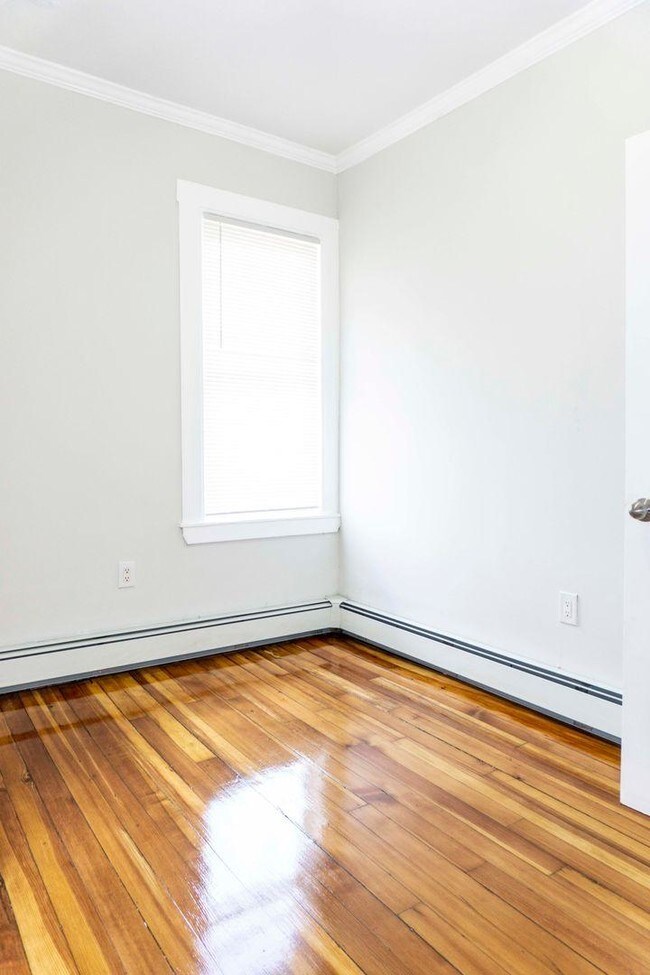 Building Photo - 3 bedroom in Revere MA 02151